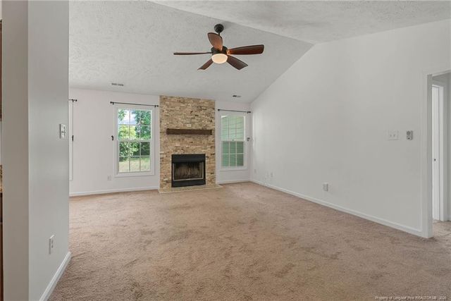 102 Winterfield Drive, Raeford, NC 28376