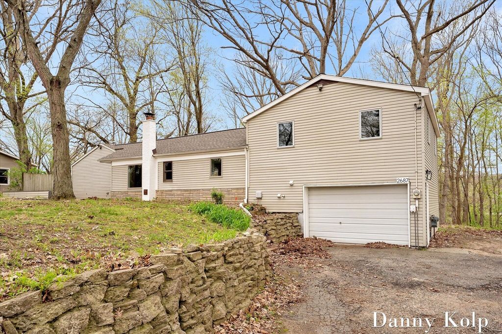 2687 Dunnigan Avenue, Grand Rapids, MI 49525
