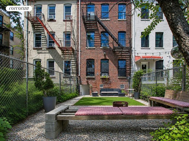 544 VAN BUREN Street, New York City, NY 11221