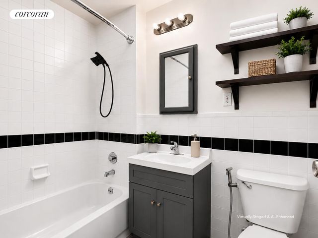 544 VAN BUREN Street, New York City, NY 11221
