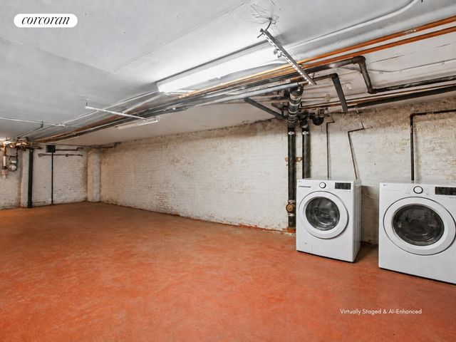 544 VAN BUREN Street, New York City, NY 11221