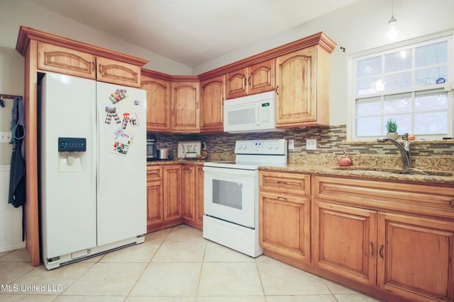 494 Northeast Avenue, Gulfport, MS 39507