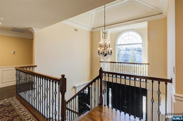 74 Sherwood, Norwood, NJ 07648
