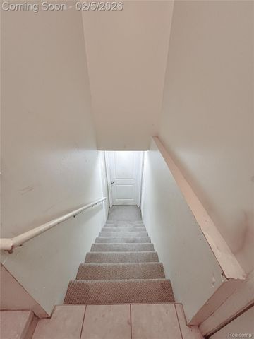 25646 Stanford Street, Dearborn Heights, MI 48125