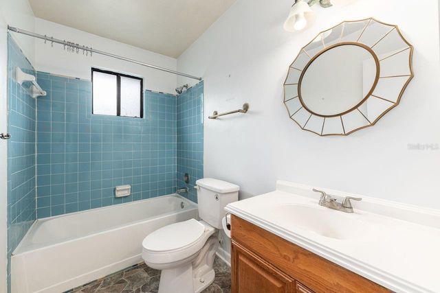 4220 NW 29TH TERRACE, Gainesville, FL 32605