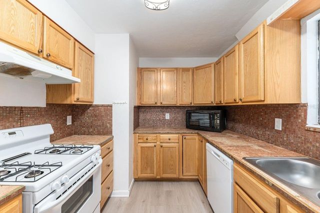 4220 NW 29TH TERRACE, Gainesville, FL 32605