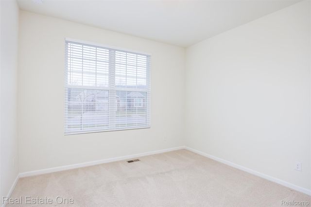 1155 Lark Street, Orion Charter Township, MI 48360