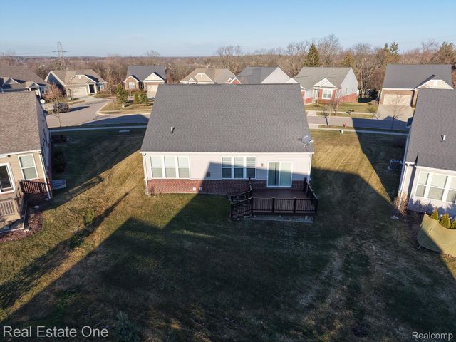 1155 Lark Street, Orion Charter Township, MI 48360