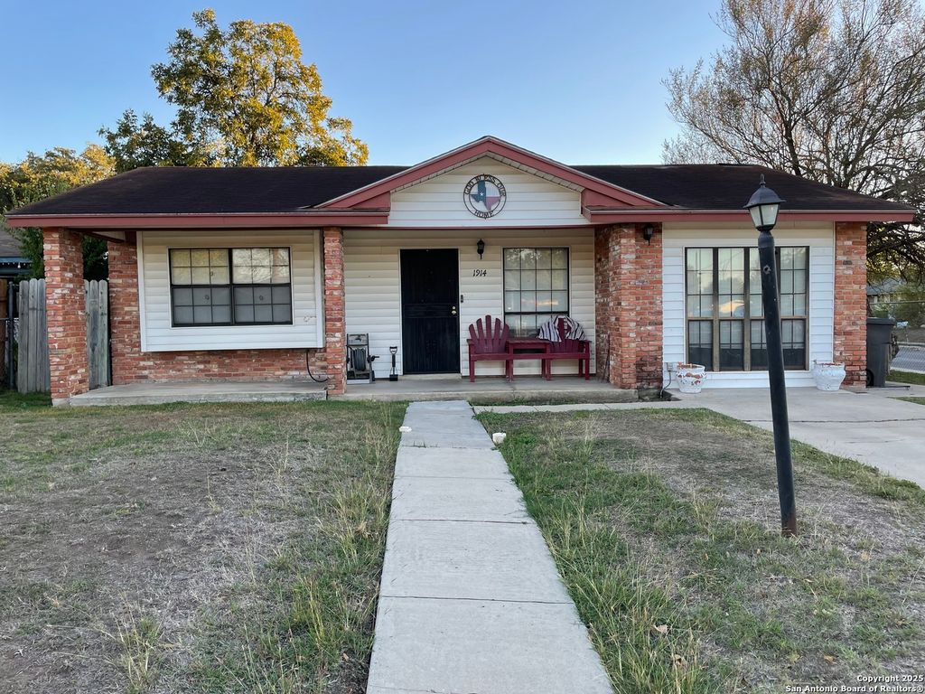 1914 Perlita, San Antonio, TX 78224