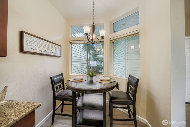 2132 NW Pacific Yew Place, Issaquah, WA 98027