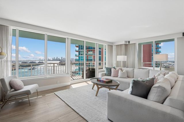 400 S Pointe Dr 2309, Miami Beach, FL 33139