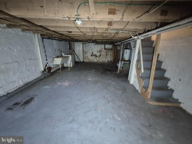 2817 PRESBURY ST, Baltimore, MD 21216