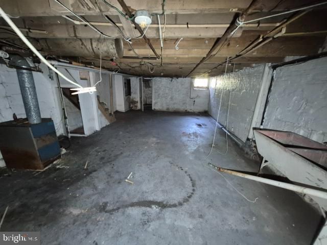 2817 PRESBURY ST, Baltimore, MD 21216