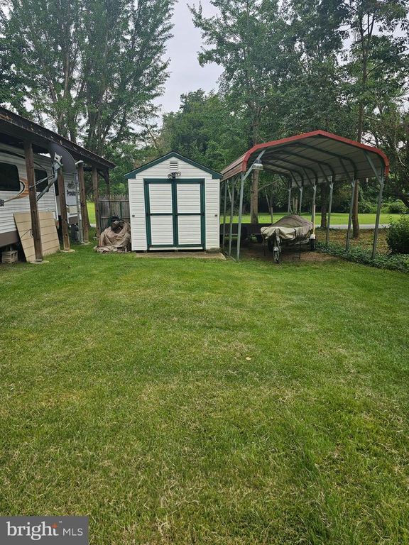333,332 COMANCHE DR #GLEN 1, Earleville, MD 21919