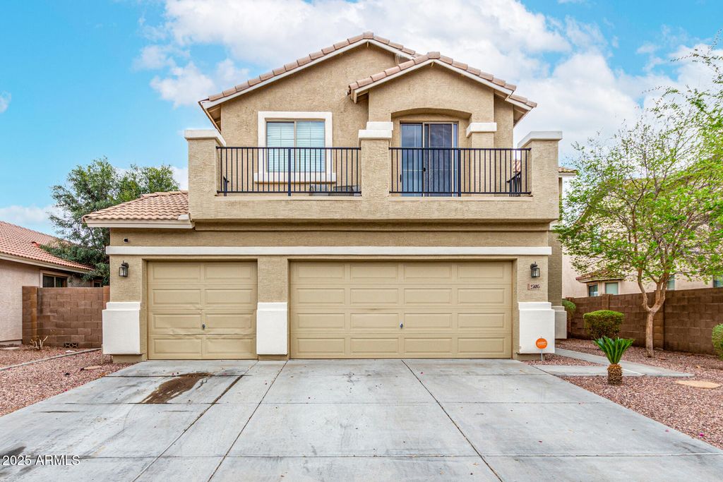 25695 W CROWN KING Road, Buckeye, AZ 85326