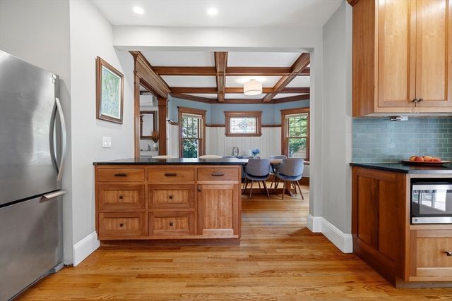 8 Mendum St, Boston, MA 02131