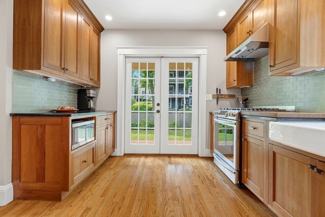 8 Mendum St, Boston, MA 02131