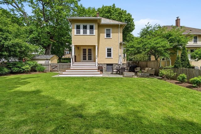 8 Mendum St, Boston, MA 02131