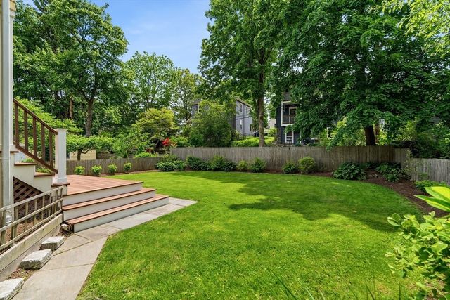 8 Mendum St, Boston, MA 02131