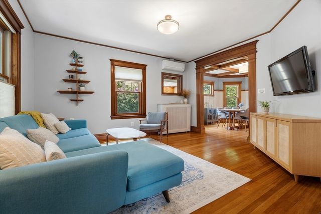 8 Mendum St, Boston, MA 02131
