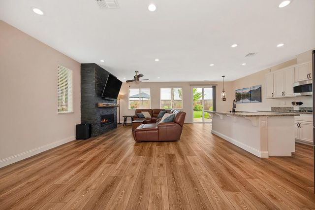 4248 Brick Mason Cir, Roseville, CA 95747