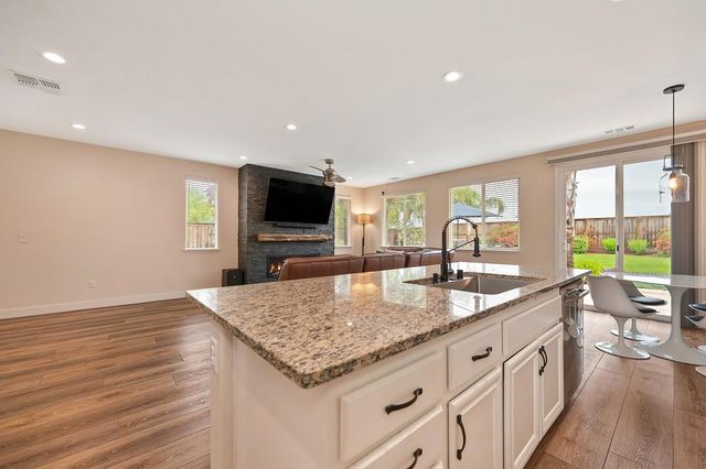 4248 Brick Mason Cir, Roseville, CA 95747