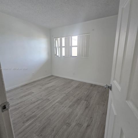 3470 Foxcroft Rd 307 307, Miramar, FL 33025