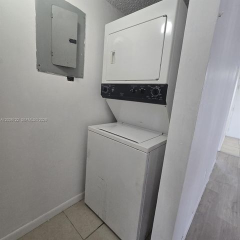 3470 Foxcroft Rd 307 307, Miramar, FL 33025
