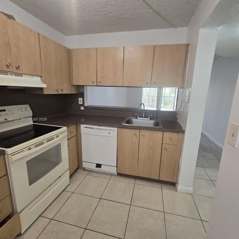 3470 Foxcroft Rd 307 307, Miramar, FL 33025