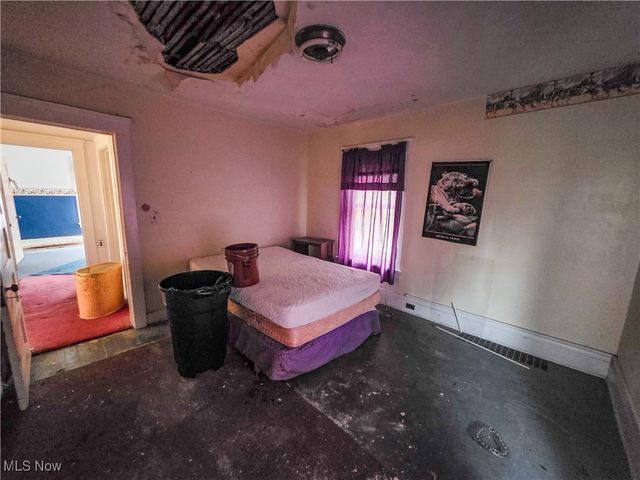 3767 E 71st Street, Cleveland, OH 44105