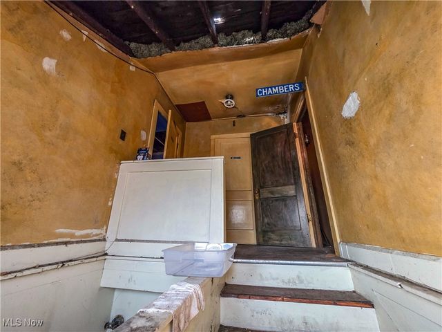 3767 E 71st Street, Cleveland, OH 44105