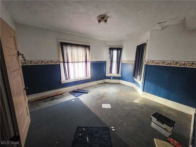 3767 E 71st Street, Cleveland, OH 44105