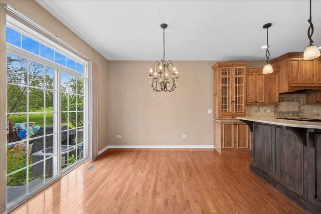 216 Larsdotter Lane, Geneva, IL 60134