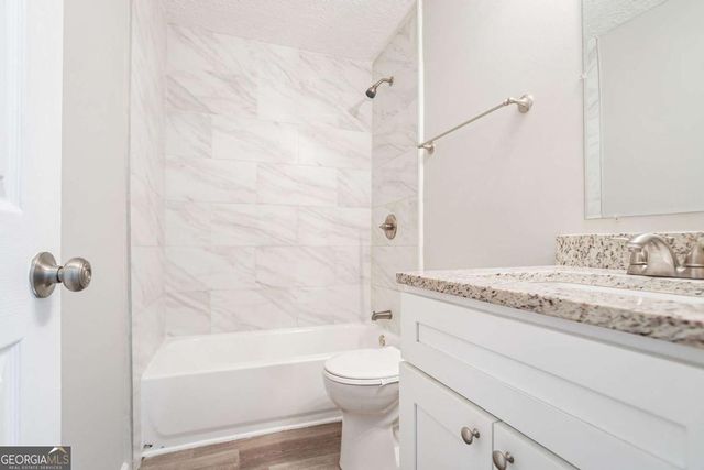 2466 Fairway Circle SW, Atlanta, GA 30331