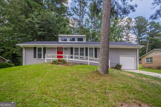 2466 Fairway Circle SW, Atlanta, GA 30331