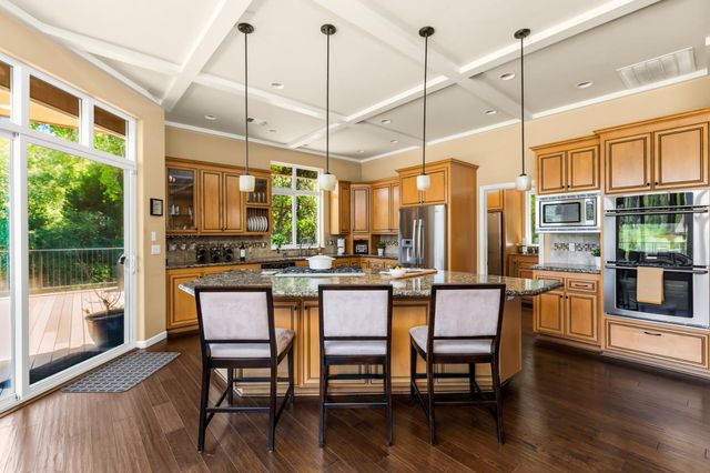 11594 Redwing Ct, Penn Valley, CA 95946