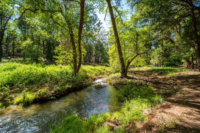 11594 Redwing Ct, Penn Valley, CA 95946