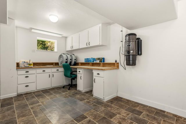 11594 Redwing Ct, Penn Valley, CA 95946