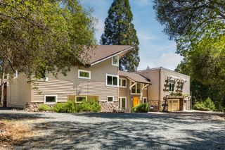 11594 Redwing Ct, Penn Valley, CA 95946