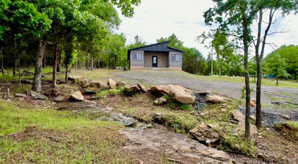 116401 S 4299 Road, Porum, OK 74455