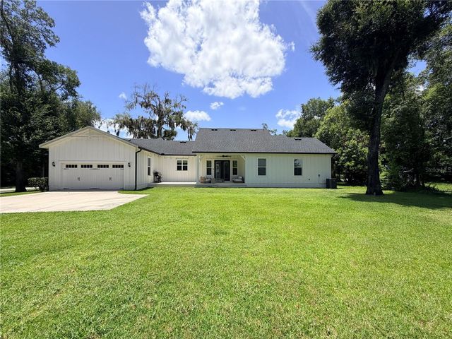310 W WASHINGTON AVENUE, Lake Helen, FL 32744