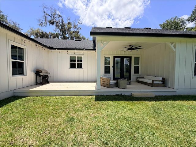 310 W WASHINGTON AVENUE, Lake Helen, FL 32744