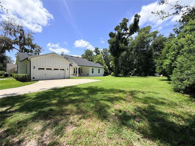 310 W WASHINGTON AVENUE, Lake Helen, FL 32744
