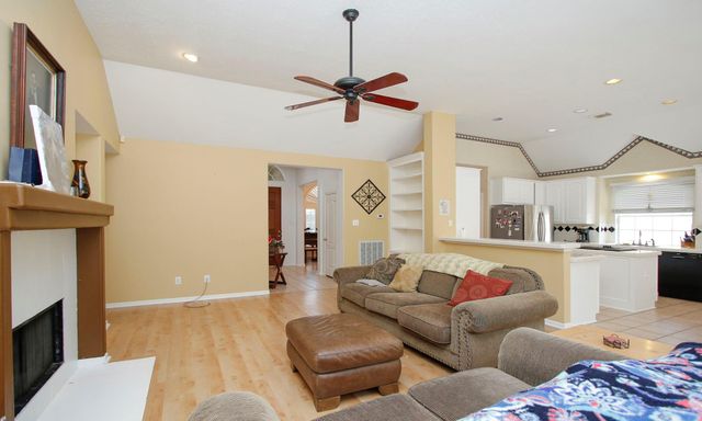 20206 Treetop Lane, Spring, TX 77388