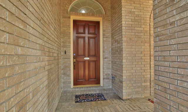 20206 Treetop Lane, Spring, TX 77388