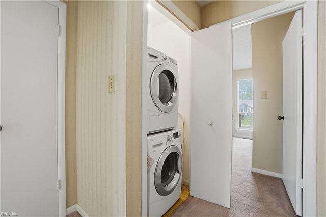 1310 Linkhorn CIR, Virginia Beach, VA 23451