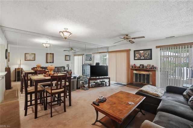 1310 Linkhorn CIR, Virginia Beach, VA 23451