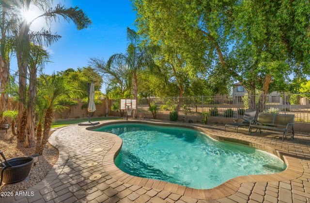 1444 E AZALEA Drive, Gilbert, AZ 85298