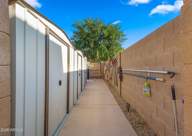 1444 E AZALEA Drive, Gilbert, AZ 85298