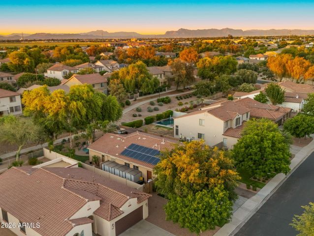 1444 E AZALEA Drive, Gilbert, AZ 85298